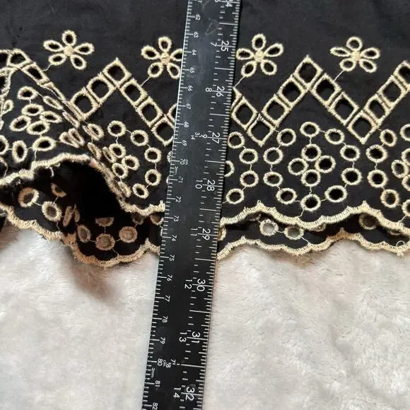 Venus Women's Size 6 Floral Embroidered Eyelet Wrap Tie Romper 100% Cotton Boho - Picture 6 of 9